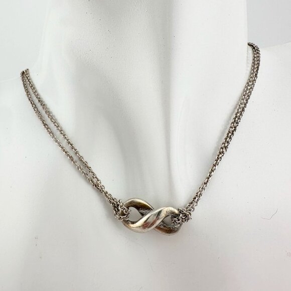 Tiffany & Co Thick Infinity Double Chain Pendant and Necklace in Sterling SIlver - Picture 4 of 10